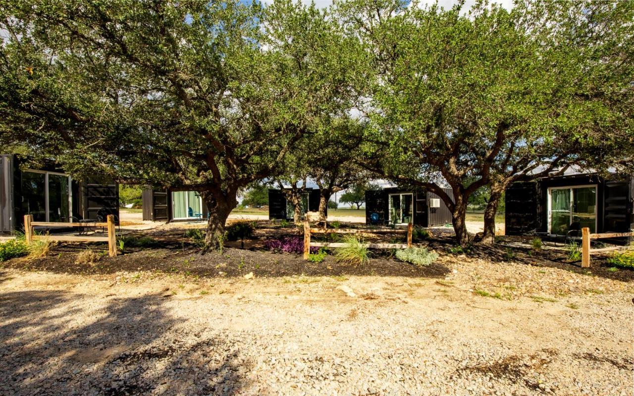 Villa The Container Retreat @ 290 Wine Trail #1 Escape To Hye, Tx Exterior foto